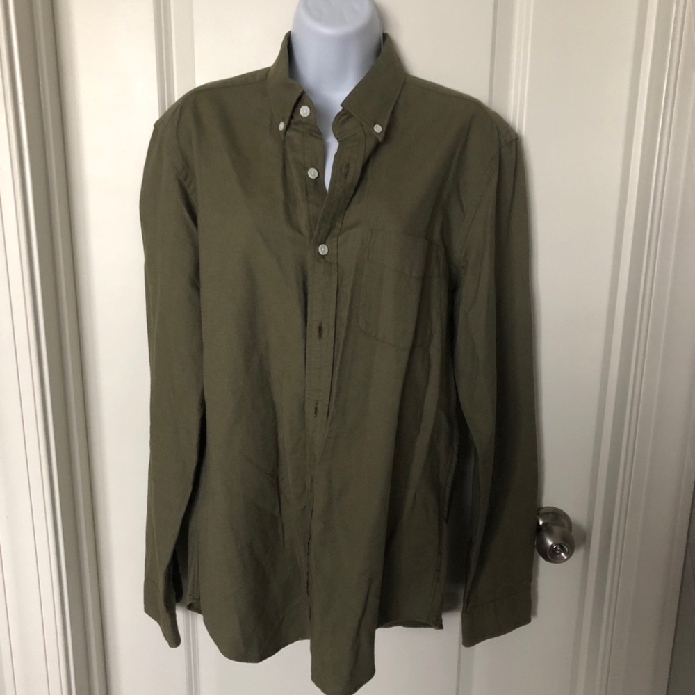 J Crew men’s dress shirt